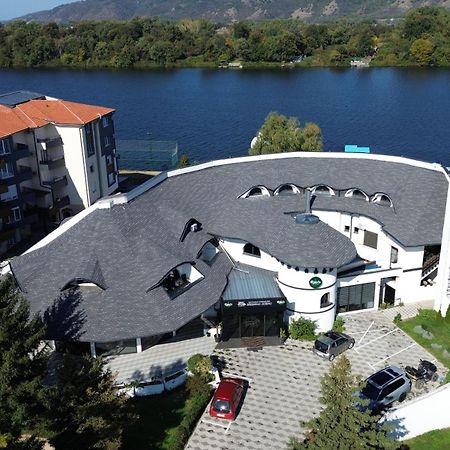 Prenociste Srebrno Jezero Hotel Veliko Gradiste Ngoại thất bức ảnh