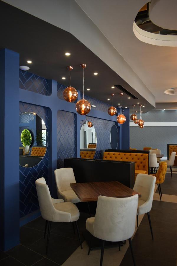 Prenociste Srebrno Jezero Hotel Veliko Gradiste Ngoại thất bức ảnh
