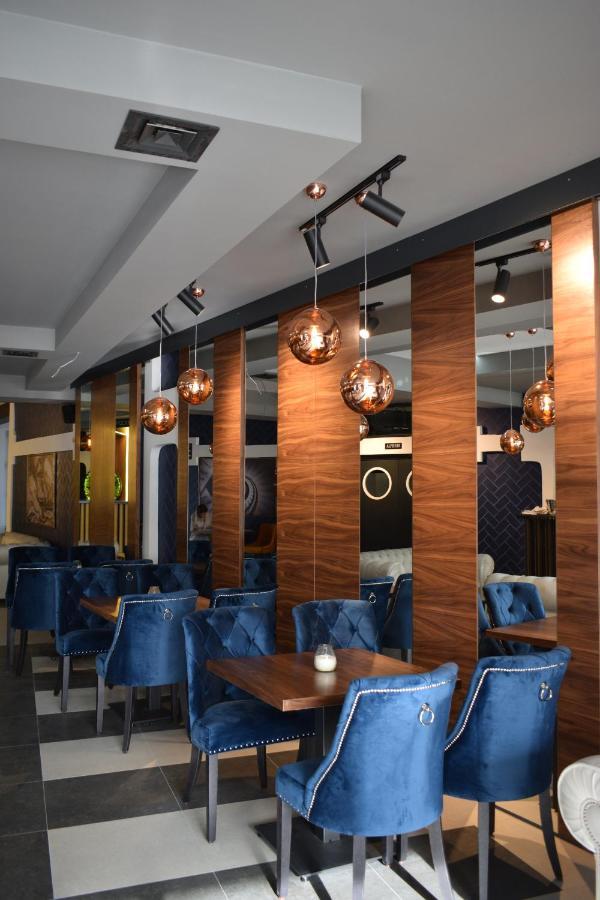 Prenociste Srebrno Jezero Hotel Veliko Gradiste Ngoại thất bức ảnh