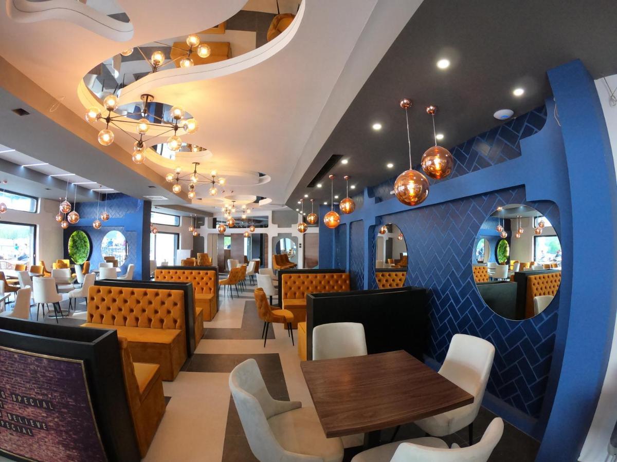Prenociste Srebrno Jezero Hotel Veliko Gradiste Ngoại thất bức ảnh