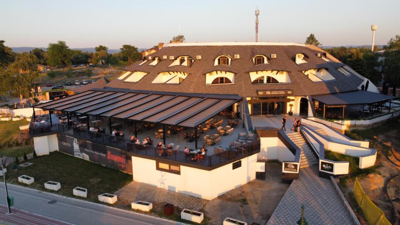Prenociste Srebrno Jezero Hotel Veliko Gradiste Ngoại thất bức ảnh