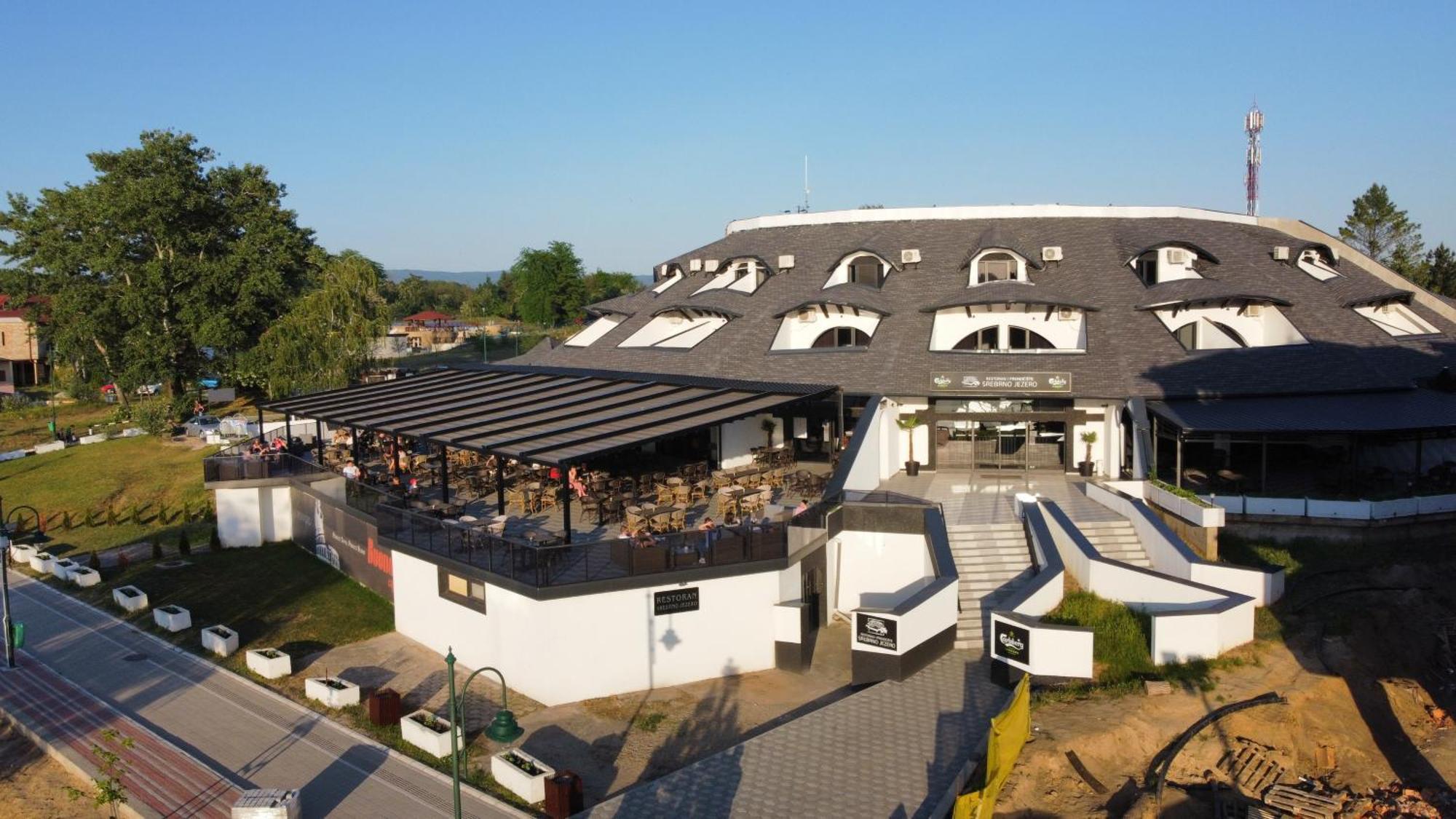 Prenociste Srebrno Jezero Hotel Veliko Gradiste Ngoại thất bức ảnh